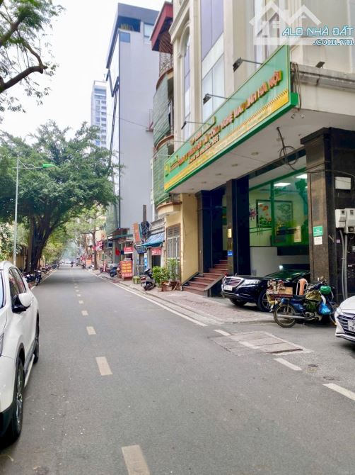 BÁN NHÀ PHÂN LÔ HOÀNG QUỐC VIỆT- Ô TÔ TRÁNH- 100M2, MẶT TIỀN 6.66M_ GIÁ 34.5 TỶ