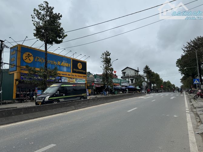 BÁN ĐẤT MẶT TIỀN NGUYỄN TẤT THÀNH, ĐỐI DIỆN CHỢ DẠ LÊ