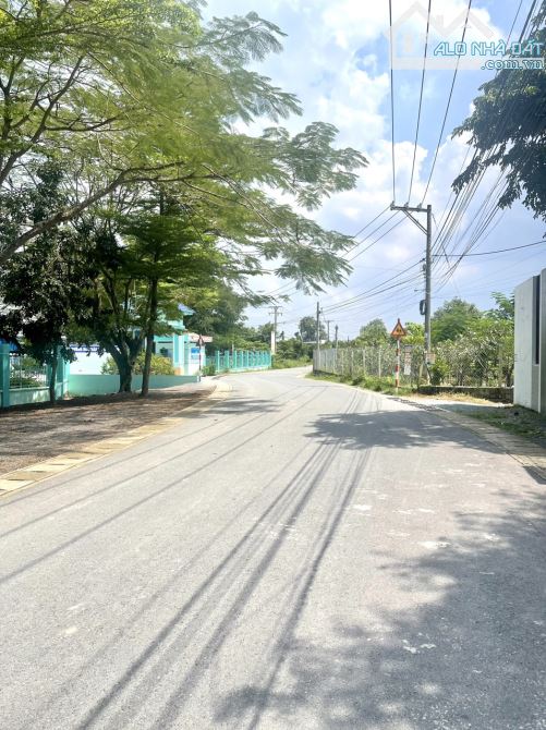 Giá 3,2 tỷ. Bán lô đất biệt thự TĐC Bình Hoà, ngay trường Trần Quốc Toản,Tân Bình,Vĩnh Cửu