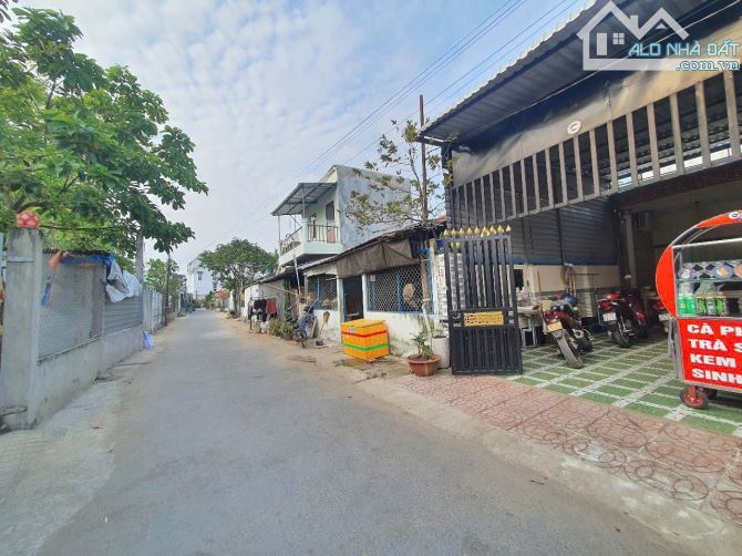 Cần bán căn Nhà gần kế bên chợ sâm bua, lương Hòa Châu Thành Trà Vinh
