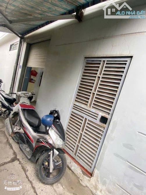 Bán căn thổ cư ngã 3 hoàng quốc việt phạm văn đồng