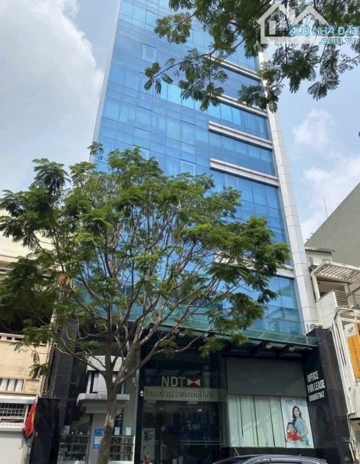 💰335 T Ỷ💰 TOÀ BUILDING MT ĐƯỜNG LÊ THỊ HỒNG GẤM, Phường Nguyễn Thái Bình QUẬN 1, HCM