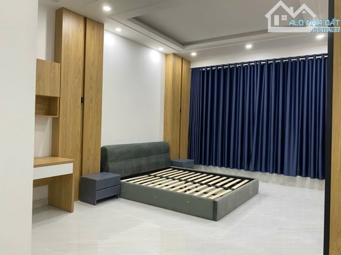 Mặt tiền Phú Nhuận, 70m2, chỉ hơn 12tỷ - 10