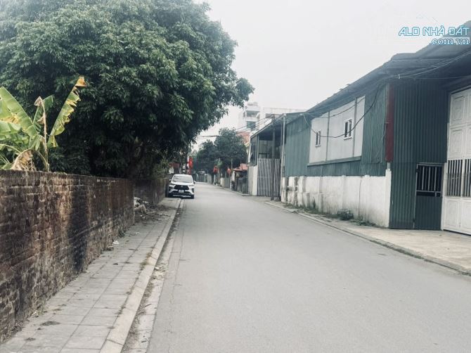 Cho thuê 550m2 kho tại TT Đông  Anh gần ccn oto 1.5 - 1