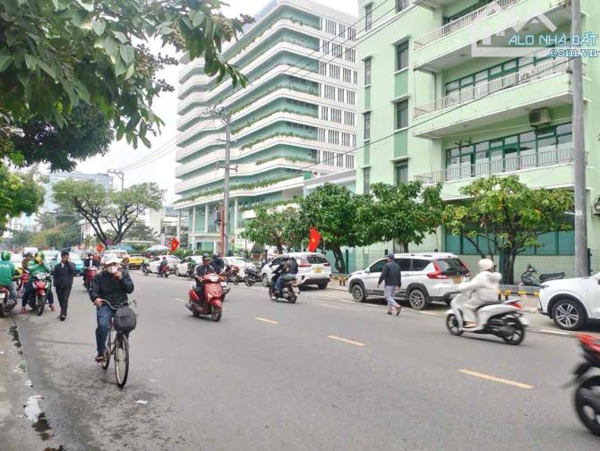 SIÊU PHẨM ĐƯỜNG QUANG TRUNG– ĐỐI DIỆN BỆNH VIỆN ĐA KHOA ĐÀ NẴNG – NHÀ 3 MÊ 100m2 NHỈNH 18T - 1