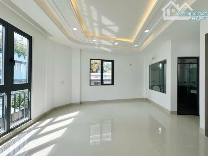 NHÀ MỚI BÌNH THẠNH--4 TẦNG- 40 M2- 4,5 MX 9 -7.X TỶ- HẺM XE HƠI THÔNG THOÁNG- CĂN GÓC - 1