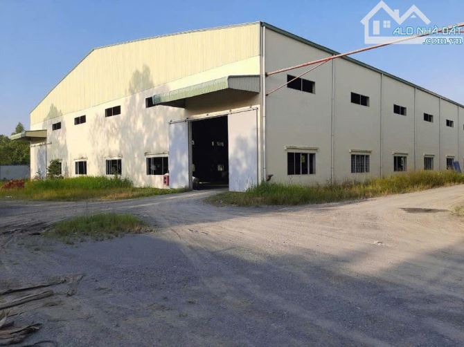 Cho thuê kho xưởng Bến Lức , Long An, KV : 19.000m2, xưởng : 12.000m2 - 1