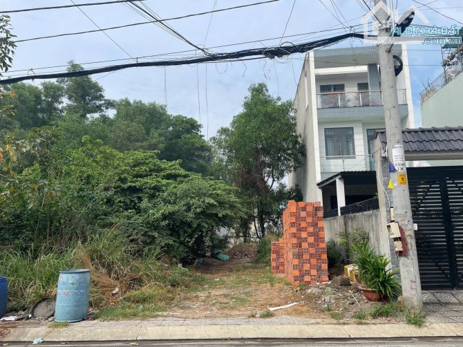 527m2 đất mặt tiền 100a Cầu xây, Q9 giá rẻ, sổ hồng riêng KD buôn bán đa ngành nghề - 1