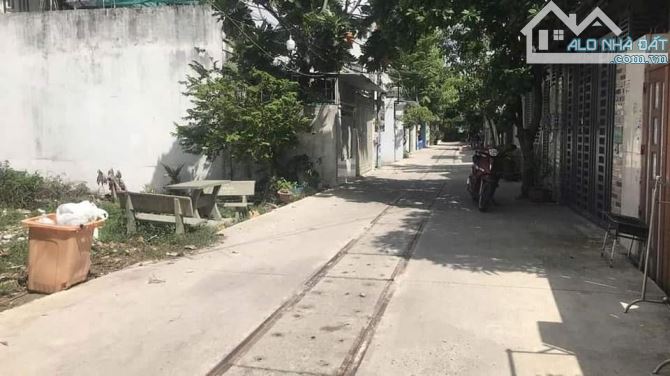 BÁN LÔ ĐẤT NGAY UBND XÃ TÂN XUÂN 87M2 GIÁ 1 TỶ 8 , SỔ HỒNG RIÊNG - 1