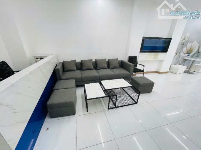 BÁN NHÀ MẶT PHỐ GIẢNG VÕ, 6 TẦNG,CÓ Ô CHỜ THANG MÁY,OTO TRÁNH,VỈA HÈ. - 1