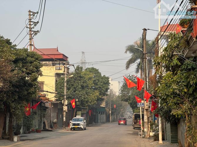 Cần bán 58m Vân Nội, chỉ hơn 4tỷ bé xíu là bán. Đường rộng 6m, view đầm Vân Trì - 1