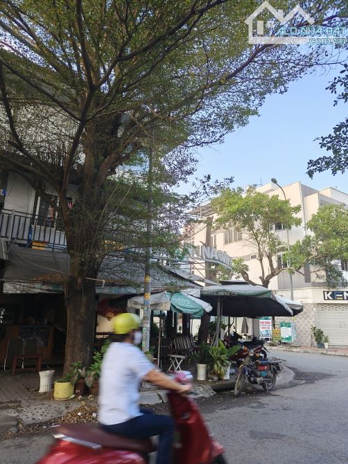 1 Lô Đất Duy Nhất 16 x 20 Đường D3 KDC Nam Long, Phước Long B, Quận 9 - 1