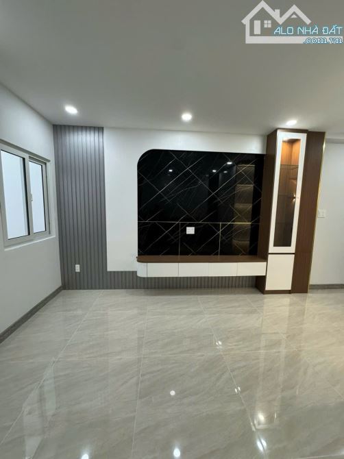 Bán nhà MT đường Nguyễn Văn Đậu P.7 Q.Bình Thạnh giá 23.5 tỷ TL - 12