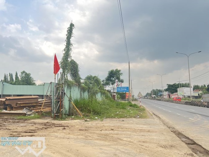Bán 8000m2 đất bãi xe mặt tiền võ nguyên giáp, vị trí đẹp p.Phước Tân. - 1