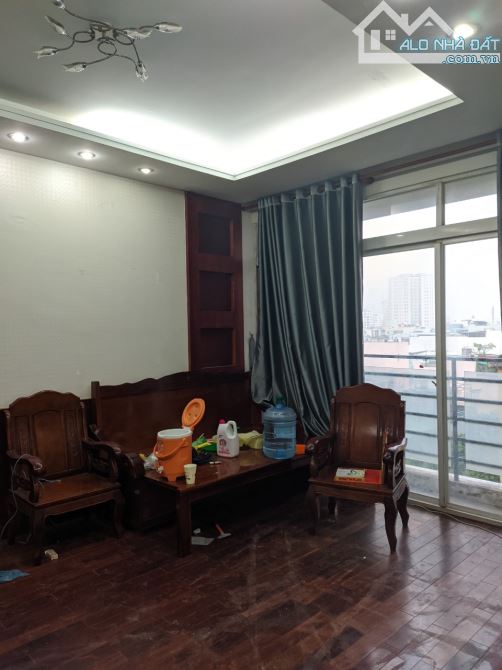 C/c Sacomreal Hòa Bình, Tân Phú: 90m2,3p ngủ, 2wc,Nt,9.5tr/th - 2