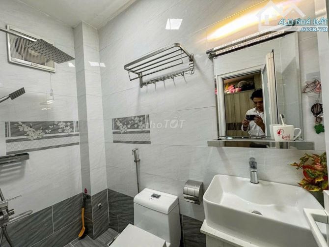 🏡GẤP BÁN NHÀ HẺM XE HƠI, 4 TẦNG, 53M2, LÊ QUANG ĐỊNH - BÌNH THẠNH - 2