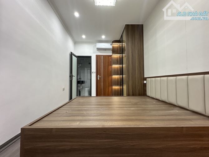 Bán nhà mới nguyên căn 20m2 x 5 tầng, phố Hoa Lư, Hai Bà Trưng, Hà Nội. Giá nhỉnh 4 tỷ. - 2