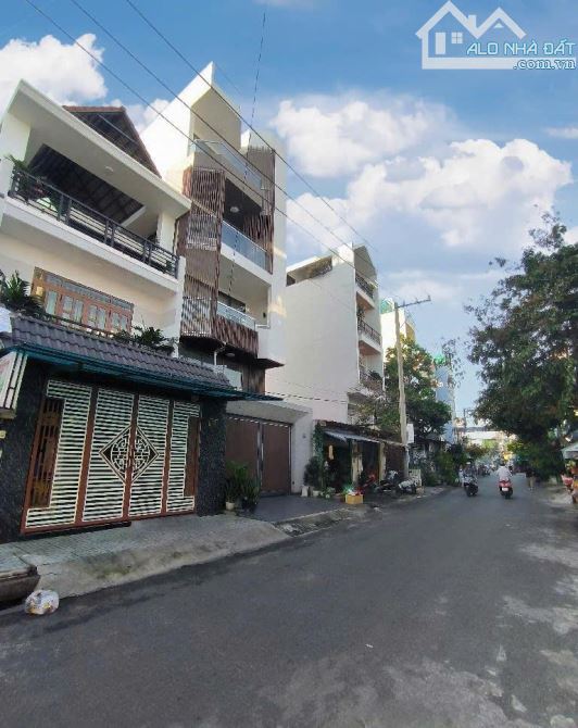 BÁN NHÀ 6 PHÒNG NGỦ, 4 TẦNG, 74M2 TRƯỜNG CHINH, TÂN BÌNH - CHỈ 7.8 TỶ - SỔ HỒNG CHÍNH CHỦ - 2