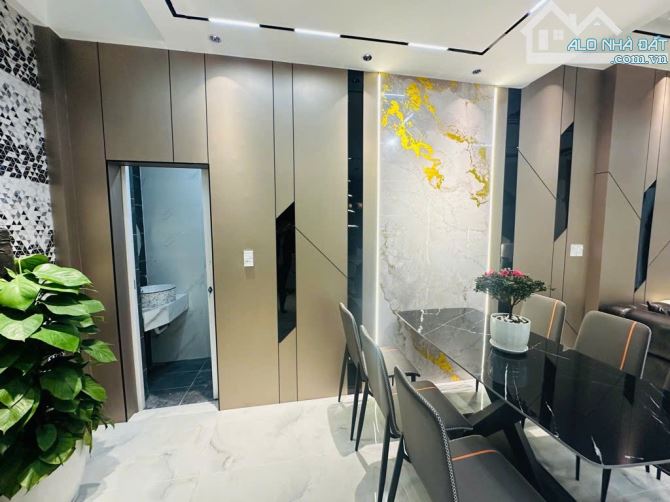 Siêu Phẩm Nhà 3 tầng (3Pn,4Wc) - 54m2 - Tiểu La, Hải Châu, Đà Nẵng - Chỉ 4.35 Tỷ - 2