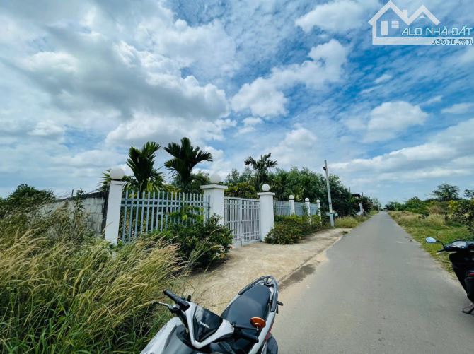 ĐẸP [1500m2] ONT, có 150m2 thổ, Xã Long An, ngay tuyến T2 vào sân bay Long Thành - 2
