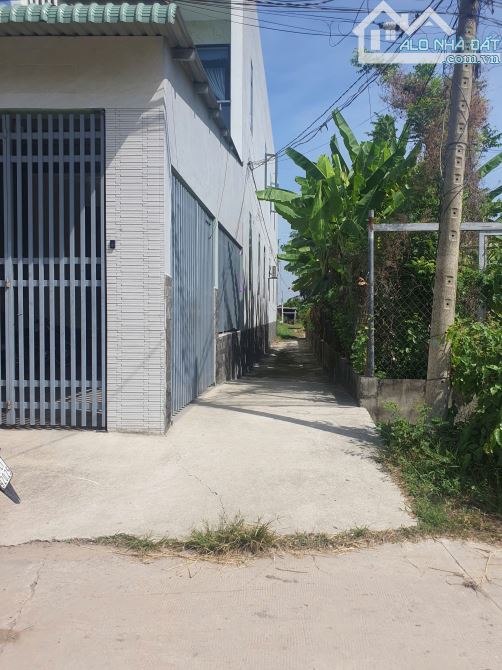 Đất đường 824 xã Đức Hoà Đông, Đức Hòa, Long An, 5x30.7m, 153,5m2 thổ cư, khu vực đông dân - 2