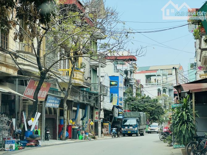 409M2 MẶT TIỀN 13,5M VUÔNG ĐẸP GIÁ ĐẦU TƯ NGAY GẦN CHỢ - 2