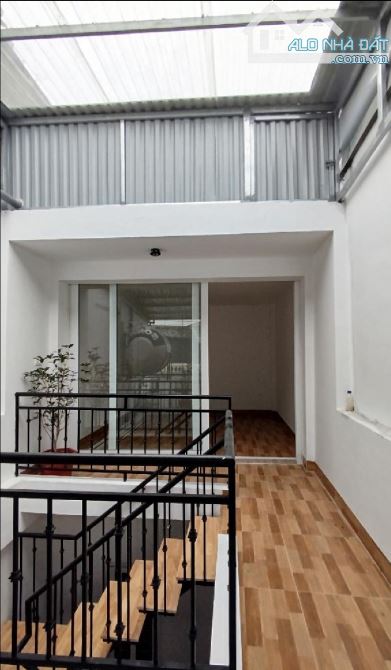 Bán nhà Tây Mỗ, diện tích 42m2, 4 tầng, 5.6 tỷ. Ngõ nông, gần phố. - 2