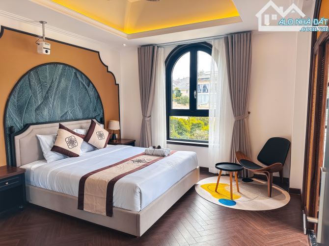 BÁN GẤP - VILLA CHÂU ÂU 256M2 (8 PHÒNG KINH DOANH) - NGUỒN THU TRUNG BÌNH 180TRIỆU/THÁNG - 3