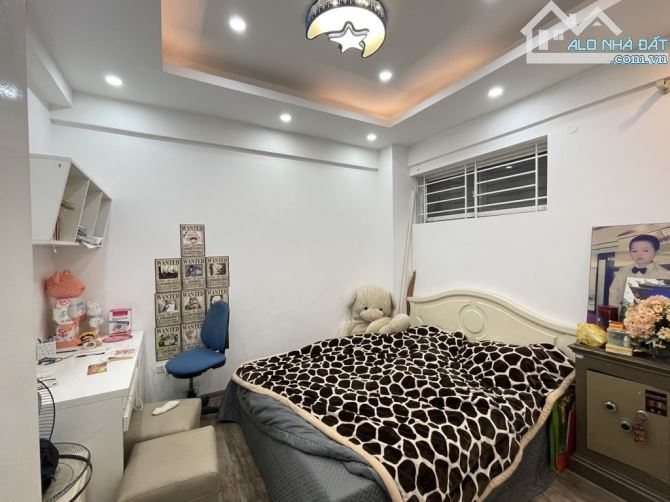 Bán chung cư việt hưng 97m 3 ngủ tầng cao view đẹp - 3