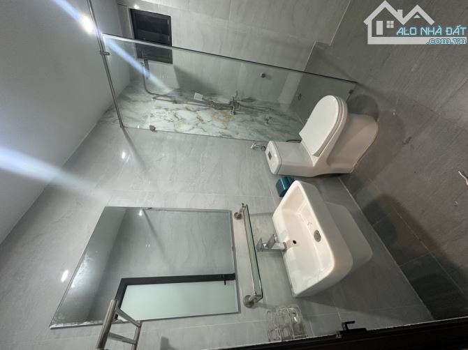 Nhà đẹp Thanh Am - ô tô đỗ cổng - 10m ô tô tránh - 3