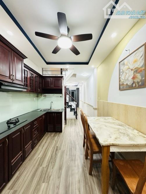 🏡 Hơn 8 tỷ có nhà mới - Phố Phan Xích Long, Phú Nhuận - Nhà 4 tầng (5PN+3WC) - 40m2. - 3