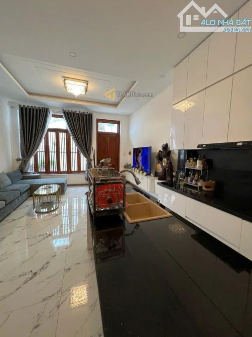 NHÀ ĐẸP VIEW THOÁNG, ĐƯỜNG Ô TÔ – P4, ĐÀ LẠT - 3