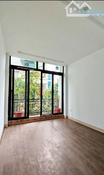 Bán nhà Tây Mỗ, diện tích 42m2, 4 tầng, 5.6 tỷ. Ngõ nông, gần phố. - 3