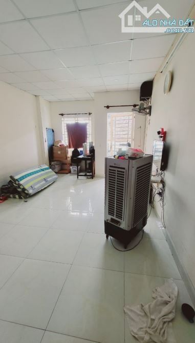 Mới gửi bán - Bờ Bao Tân Thắng - 4 tầng - mới đẹp - 4x15m - xe hơi tới cửa chủ kẹt tiền bá - 4