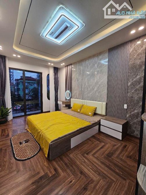 🏠LÕI LONG BIÊN- SIÊU PHẨM PHỐ VIP- 7 TẦNG THANG MÁY-FUll NỘI CAO CẤP-GIÁ 12 TỶ CÒN THƯƠNG - 4