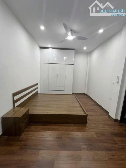 🔥🔥 BÁN NHÀ PHỐ VIP VƯƠNG THỪA VŨ - 5 TẦNG MỚI - Ô TÔ ĐỖ CỔNG - 70M² - CHỈ 12.3 TỶ 🔥🔥 - 4