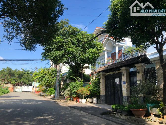 Bán gấp lô biệt thự 8m x 22m khu Côcacola, Linh Trung- ngay ga MeTro - 13.6 tỷ/ 172m2 - 4