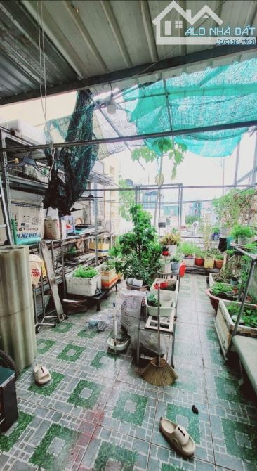 Mới gửi bán - Bờ Bao Tân Thắng - 4 tầng - mới đẹp - 4x15m - xe hơi tới cửa chủ kẹt tiền bá - 5
