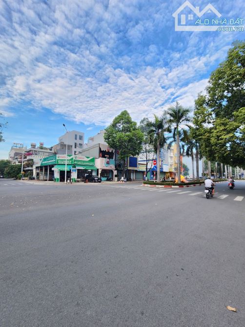 56Ty TL đất 350,2m2  2 mặt tiền ngang 15m, MT đường GS1 BigC GO, p.Đông Hoà - 5