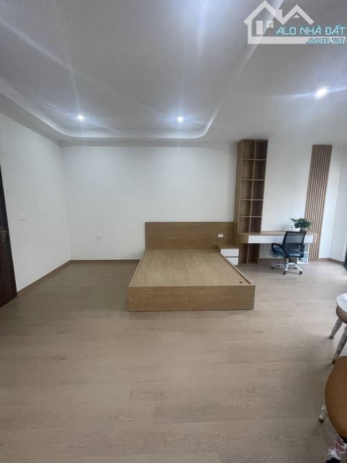 Nhà Mới 6 Tầng Tại Ngọc Thụy - Long Biên – Mặt Tiền Rộng, Gara Ô Tô, Thang Máy 40m 9 tỷ - 5