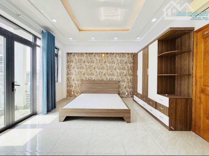 ĐÁO HẠN NGÂN HÀNG BÁN NHÀ ĐƯỜNG TAM ĐẢO, QUẬN 10. Giá 3 tỷ 560 - DT: 67,5m2 - sổ hồng sẵn - 6