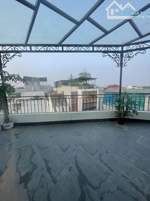 Nhà Mới 6 Tầng Tại Ngọc Thụy - Long Biên – Mặt Tiền Rộng, Gara Ô Tô, Thang Máy 40m 9 tỷ - 7