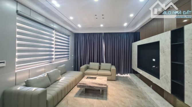 CHÍNH CHỦ BÁN NHÀ NGUYỄN VĂN CỪ - LONG BIÊN - HÀ NỘI : 72m2 - 6 TẦNG THANG MÁY - 7