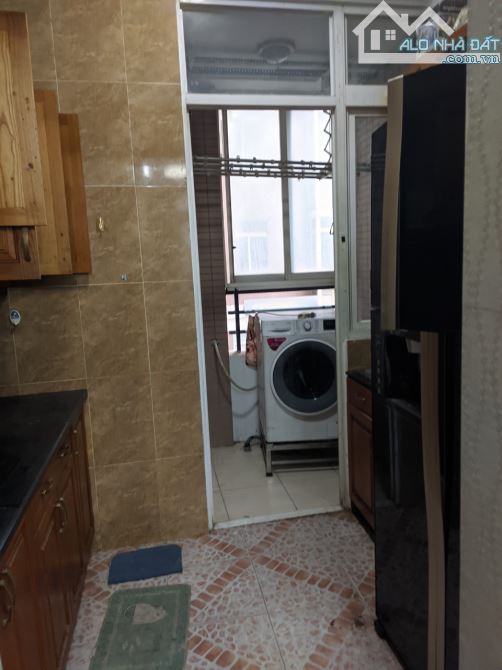 C/c Sacomreal Hòa Bình, Tân Phú: 90m2,3p ngủ, 2wc,Nt,9.5tr/th - 8