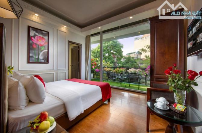 KHÁCH SẠN GẦN HỒ GƯƠM Mặt phố Hàng Bông 104m2 8 tầng 160 tỷ Hoàn Kiếm