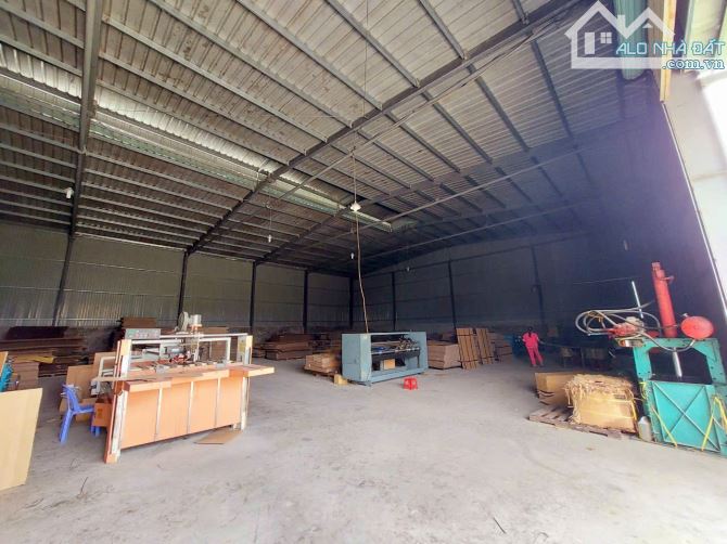 Bán xưởng mặt tiền đường nhựa 1.890m2  xã Đức Lập Hạ, Đức Hòa, Long An giá 17 tỷ - 6