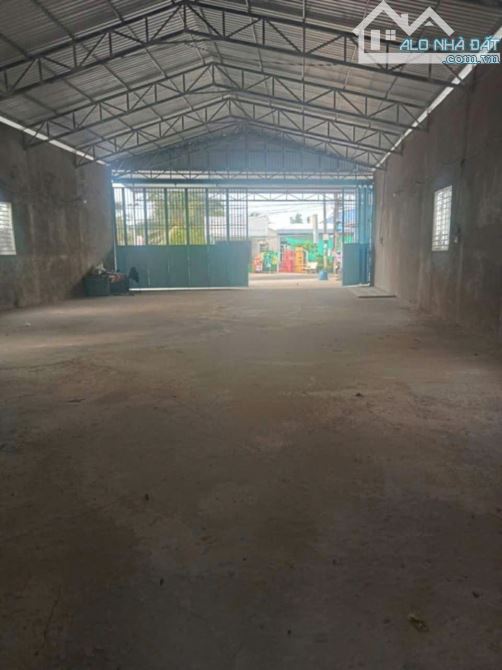 Tiếc Không Nỡ Bán Cần Chủ Ngộp Cần Bán Nhanh Nhà Xưởng Trảng Bàng 350m2 Sổ Hồng Riêng