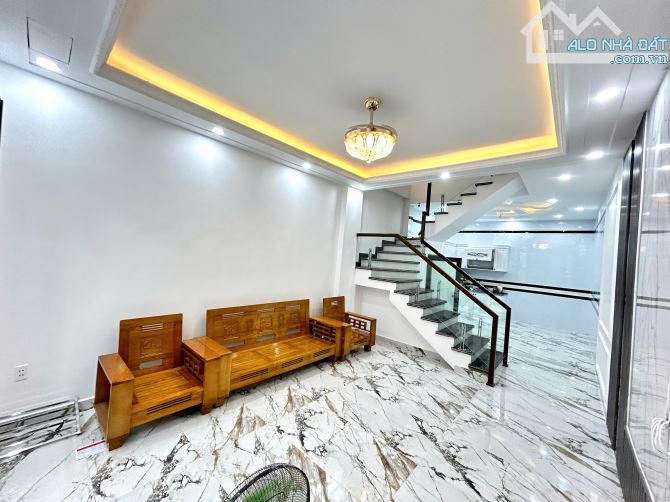 🌻Bán Nhà 3 Tầng - Ngõ Nam Phát 1 - Ngô Quyền - Giá 2.98 Tỷ - 45m²