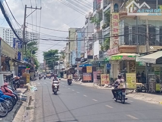 Bán nhà mặt tiền đường Văn Cao, phường Phú Thạnh, Tân Phú, 13 tỷ - 10