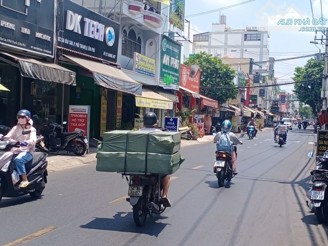 Bán nhà mặt tiền đường Văn Cao, phường Phú Thạnh, Tân Phú, 13 tỷ - 11